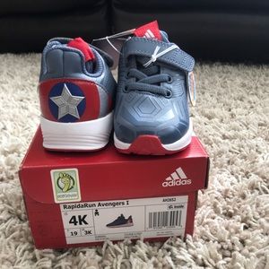 Toddler Boy Adidas Captain America Shoes - Size 4